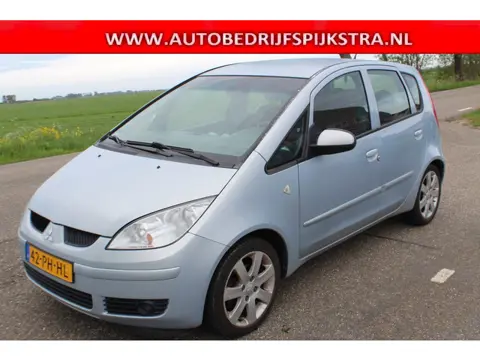 Mitsubishi Colt 1.5 Instyle // APK 04/2027 //