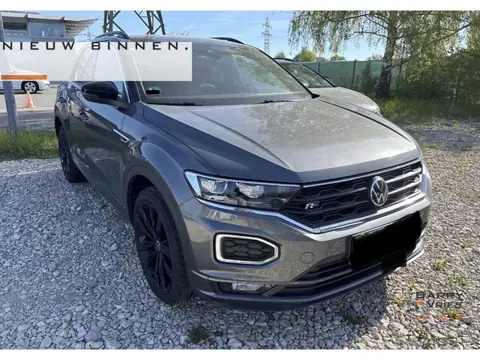 Volkswagen T-Roc 1.5 TSI Sport Business R | Afneembare Trekhaak | Adaptieve Cruisecontrol | Digitaal
