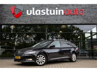 Škoda Superb Combi 1.6 TDI Ambition Business , Panoramadak, Stoelverwarming, Led