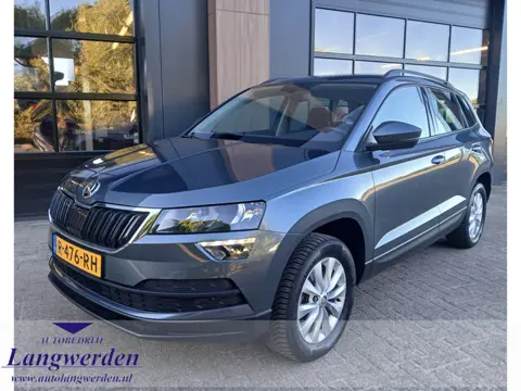 Škoda Karoq 1.0 TSI Style / trekhaak / apple carplay / android auto / camera