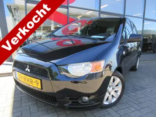 Mitsubishi Colt 1.3 Edition Two | 99.518 KM NAP | 1E EIGENAAR | TREKHAAK | VIERSEIZOENEN BANDEN |