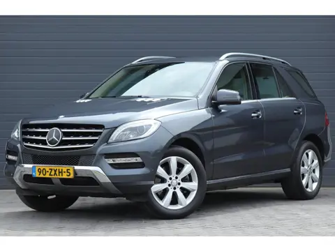 Mercedes-Benz M-klasse 350 ML / Camera / Leder / Automaat