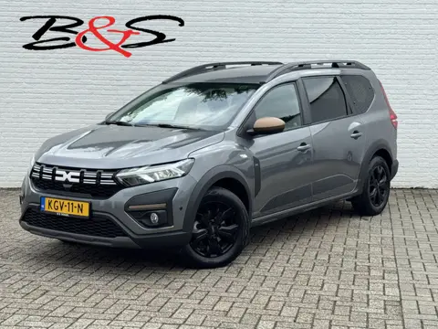 Dacia JOGGER 1.6 Hybrid 140 Extreme 7p. Cruise Camera Naci Carplay Stoelverwarming Lane assist Clima
