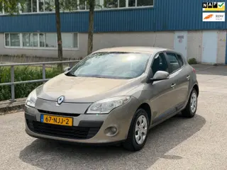 Renault Mégane 1.6 Expression!2010!5-deurs!Airco!Navigatie!Trekhaak!