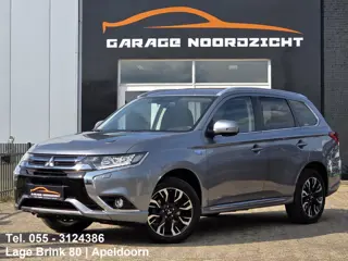 Mitsubishi Outlander 2.4 PHEV 4WD INTYLE+ PREMIUM NIEUW ACCU PAKKET 360 CAMERA|KEY LESSGO|XENON LED|
