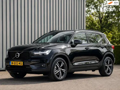 Volvo XC40 B4 Inscription | 2.0 viercilinder | Trekhaak | ACC | Dealerhist.