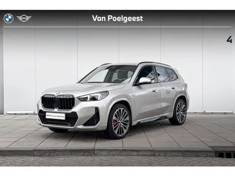 BMW X1 xDrive25e M-Sport Pro 20 Inch / Stuur & Stoelverwarming / Comfort Acces / Electrisch Verstelb