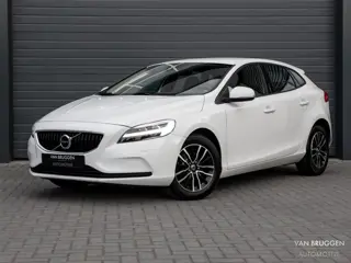 Volvo V40 2.0 T2 Nordic+ Trekhaak LED Org. NL / NAP