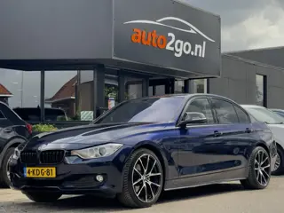 BMW 3-serie 320d AUT8 M-SPORT LEDER NAVI AIRCO LED LMV PDC