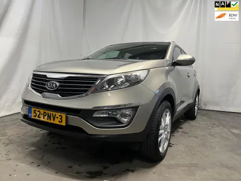 Kia Sportage 2.0 X-ecutive Plus Pack - Schade