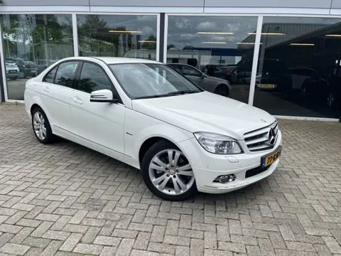 Mercedes-Benz C-Klasse 200 CGI BlueEFFICIENCY Avantgarde Xenon / Lmv / Clima / Cruise / Nav / 98DKM!