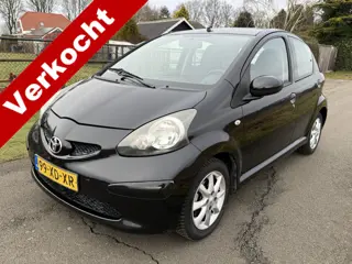 Toyota Aygo 1.0-12V + Airco / APK 02-2027! (bj 2007)