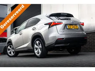 Lexus NX 300h 198 pk AWD President Line / Red-Carpet/ Stoel.Verw+Verk/ Stuurwerw/ 360-Camera/ Adapt.