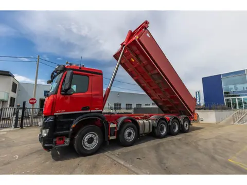 Mercedes-Benz AROCS 4745 L - 10x4 - 28 m3 (bj 2016)