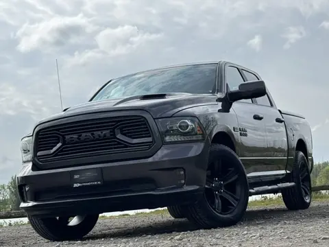 Dodge RAM 1500 Sport 5.7L V8, LAGE BIJTELLING, SUPER STAAT, VEEL EXTRA'S