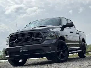 Dodge RAM 1500 Sport 5.7L V8, LAGE BIJTELLING, SUPER STAAT, VEEL EXTRA'S