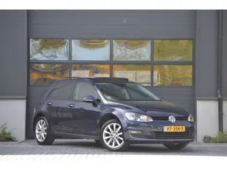 Volkswagen Golf 1.4 TSI Highline Schuif/kantel dak | Automaat | trekhaak | carplay