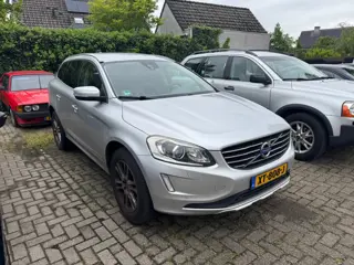 Volvo XC60 2.0 D4 AUTOMAAT / LEDER / EXPORTPRIJS!