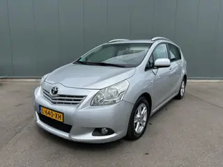Toyota Verso 2.0 D-4D Dyn.Bns 7p. CAMERA | NAVI | CLIMA !