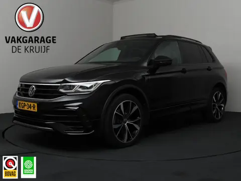 Volkswagen Tiguan 1.4 TSI eHybrid R-Line Business+ | Trekhaak | Panoramadak | ACC | IQ Light!