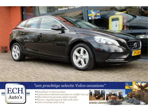 Volvo V40 T3 150 pk Dealer onderhouden, Navi, Camera