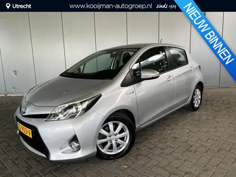Toyota Yaris 1.5 Full Hybrid Aspiration | Plus pakket | Achteruitrijcamera