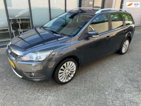 Ford Focus Wagon 1.6 Titanium! Airco! Parksensor!