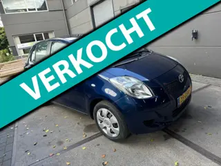 Toyota Yaris 1.3 VVTi Terra VERKOCHT