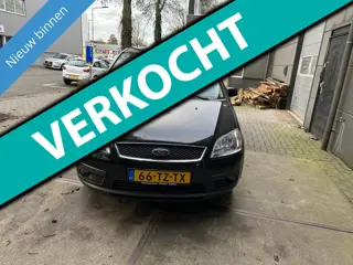 Ford FOCUS C-MAX 1.8 Ghia VERKOCHT