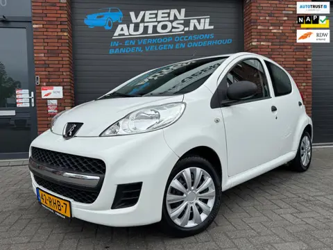 Peugeot 107 1.0-12V XR 5 Deurs Airco Nieuwe APK NAP