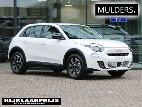 Fiat 600 1.2 Hybrid Icon VOORRAAD KORTING