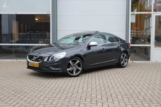 VOLVO S60 1.6 T4 R-DESIGN AUT/ORIG.NL/1E EIG/DEALERONDERH./SCHUIFDAK