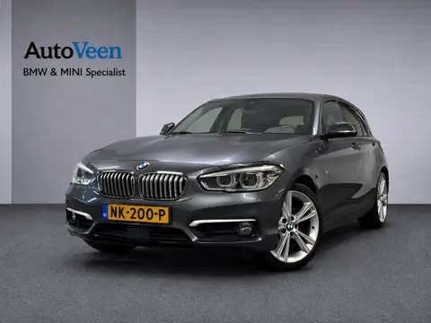 BMW 1-serie 118i Centennial High Executive (M-SPORT, LED, LEDER, NAVI, STOELVERWARMING)