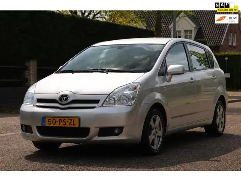 Toyota Corolla Verso 1.8 VVT-i Sol | CLIMA | CRUISE | TREKHAAK | NAP | MOOIE GOED ONDERHOUDEN AUTO |