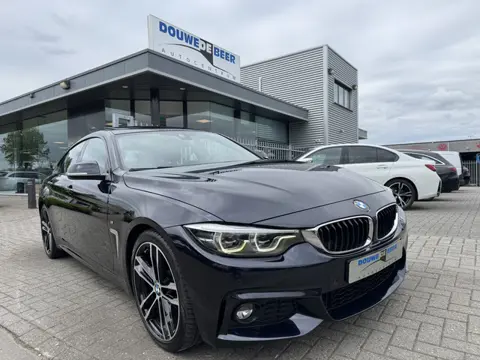 BMW 4 Serie 420i M-Sport Schuifdak | HUD | Leer | Camera | Stoelverw. | Adapt. LED