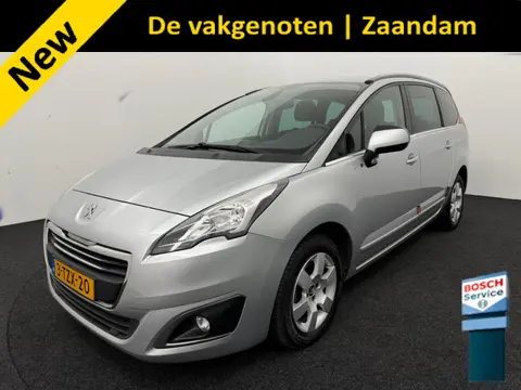 Peugeot 5008 1.6 VTi Acces 5p. Trekhaak, Buitenspiegels elektrisch verstel- en verwarmbaar, Cruise c