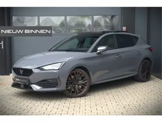 CUPRA Leon 1.4 e-Hybrid VZ Copper Edition | Panoramadak | Stoelverwarming | Stuurverwarming | Kuipst