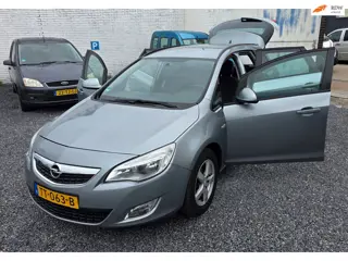 Opel Astra Sports Tourer 1.4 Turbo Sport ZEER NETJES RIJKLAAR