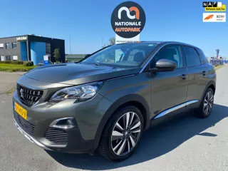 Peugeot 3008 2017 * 1.2 PureTech Blue Lease Premium * EXPORT & HANDEL ONLY!