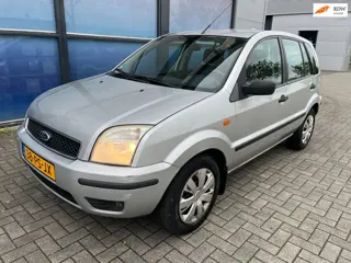 Ford Fusion 1.6-16V Ghia - automaat - airco