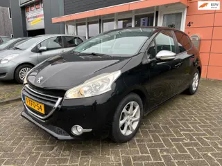 Peugeot 208 1.2 VTi Oxygo riem vervangen 2025