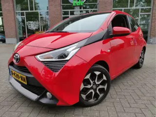 Toyota Aygo 1.0 VVT-i x-joy 15Inch LMV - Afn.trekhaak - Climatronic -DAB - Achteruitrijcamera - Appl