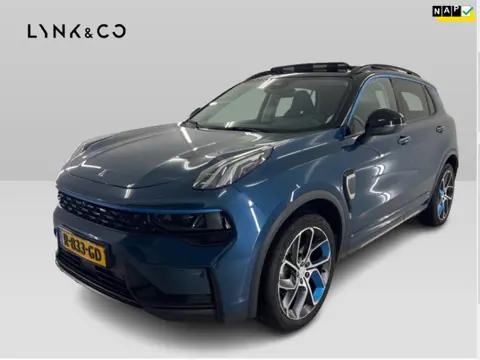 Lynk & Co 01 1.5 261pk PHEV 7DCTH | Orig.NL | PanoramaDak | 360 graden Camera | Carplay |