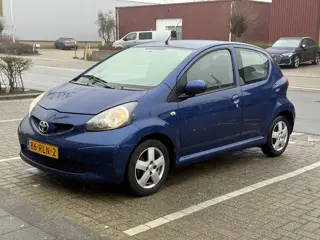 Toyota Aygo 1.0 Benzine Airco Dealer Onderhouden NEW APK
