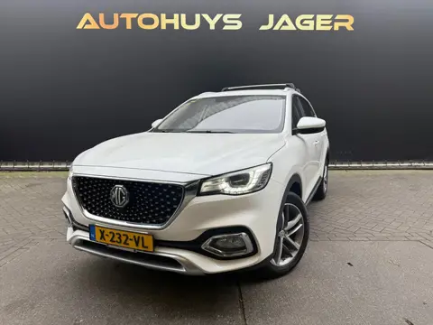 MG HS Automaat panoramadak camera