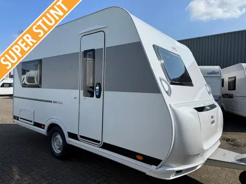 LMC Style 400 F met Klapbed !