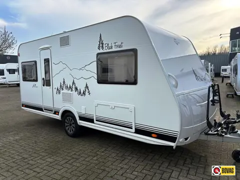 Bürstner Premio Black Forest 455 TS