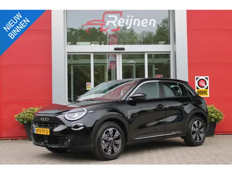 Fiat 600 1.2 Hybrid 110PK AUTOMAAT URBAN | STOEL/VOORRUIT VERWARMING | KEYLESS ENTRY/START | 17" LIC