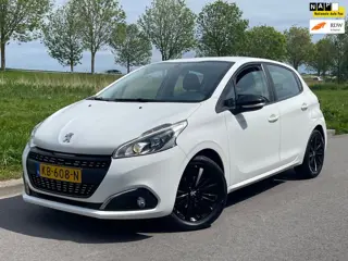 Peugeot 208 1.2 Blue Lion Carplay Navigatie Airco NAP