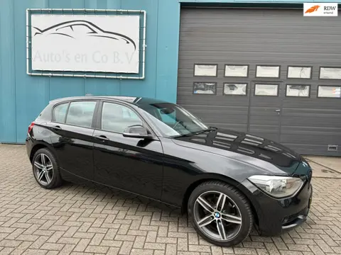 BMW 1-serie 114i EDE High Executive 5-drs Clima Cruise 17"Lm velgen Incl nw Apk 29-05-2027